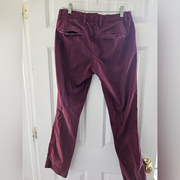 GAP, Maroon Pant, size 28x30 slim - Picture 4 of 4